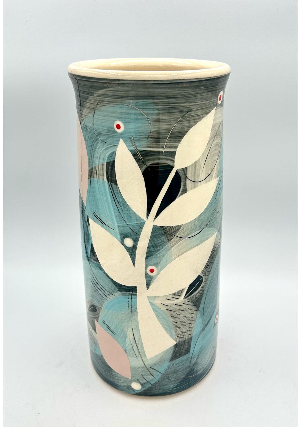 Earthenware vase with plant stencils